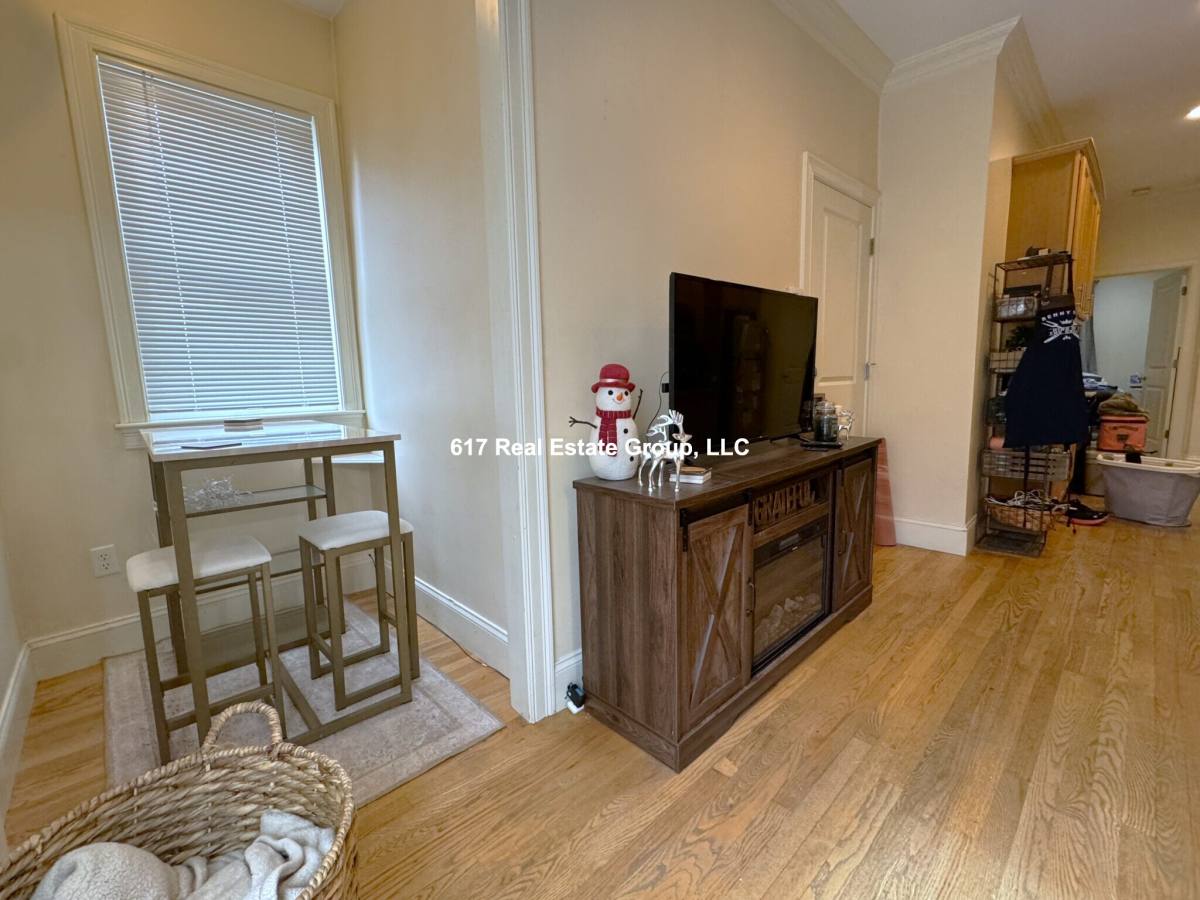 Apartment for rent at 25 Lothrop St #1A, Brighton, MA 02135