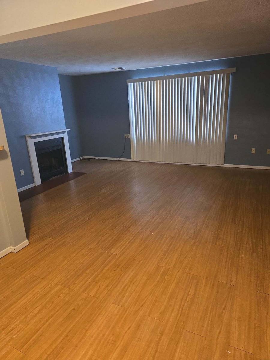 Apartment for rent at 628 Whites Rd #15, Kalamazoo, MI 49008