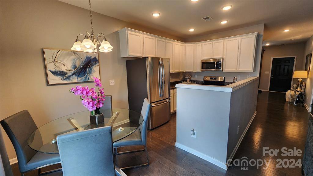 Townhouse for rent at 7308 Sienna Heights Place, Charlotte, NC 28213
