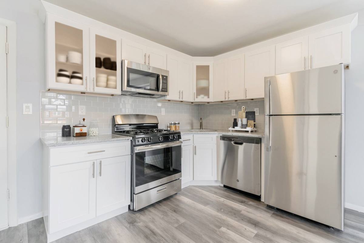 Apartment for rent at Bunt Commons I: 55 Senior Living Community, 150 N Broadway, Lindenhurst, NY 11757