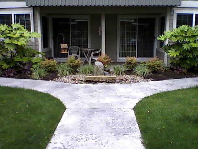 Apartment for rent at 580 S 3rd St, Harrisburg, OR 97446