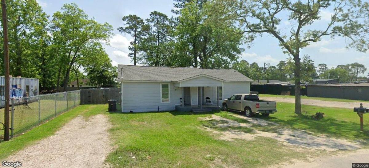 House for rent at 8810 Lanewood Dr, Houston, TX 77016