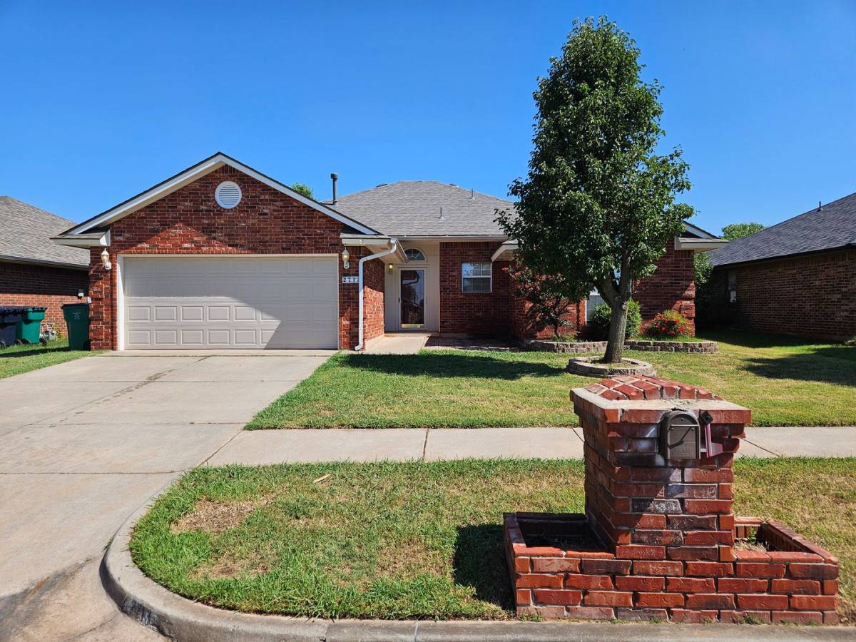 House for rent at 2713 SE 97th St, Oklahoma City, OK 73160