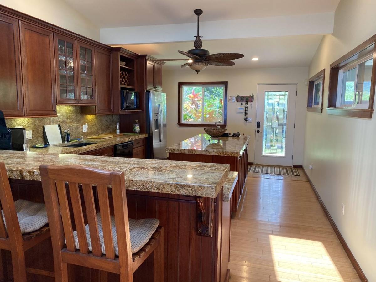 House for rent at 68-689 Farrington Highway, Waialua, HI 96791