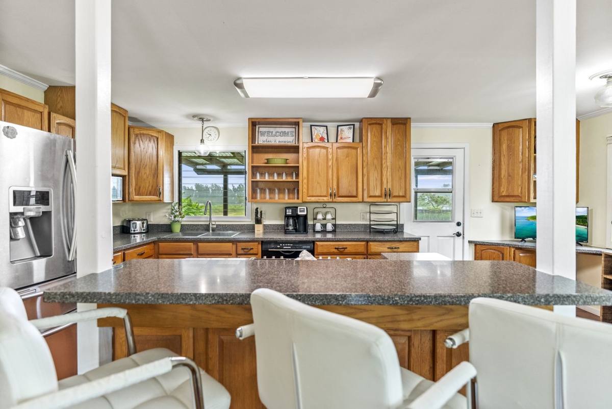 House for rent at 53-064 Puhuli St, Hauula, HI 96717