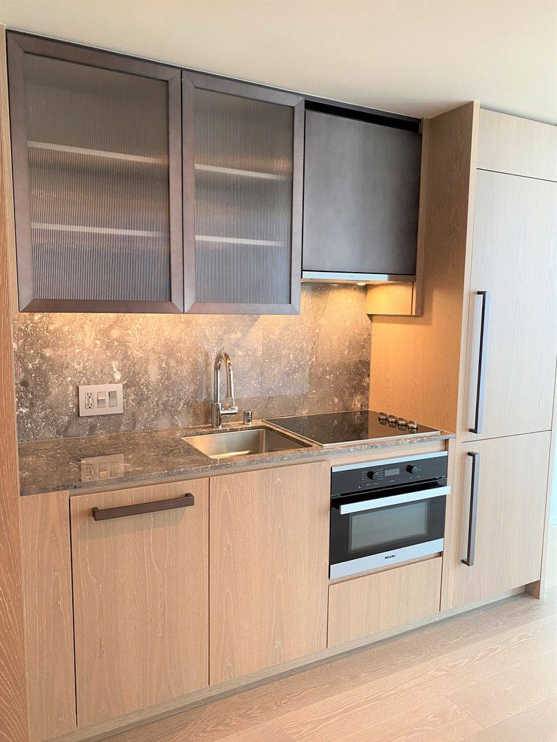 Condo for rent at 1000 Auahi St, Honolulu, HI 96814