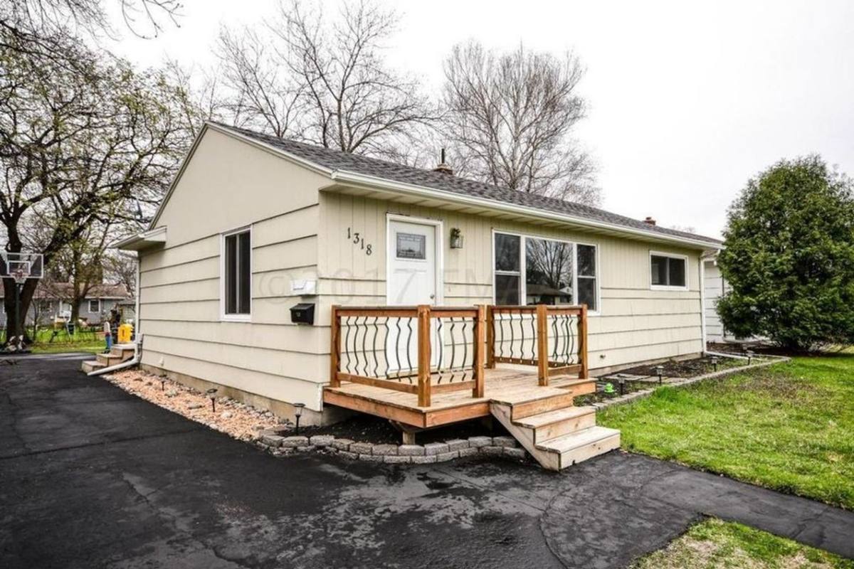 House for rent at 1318 18th St S, Moorhead, MN 56560