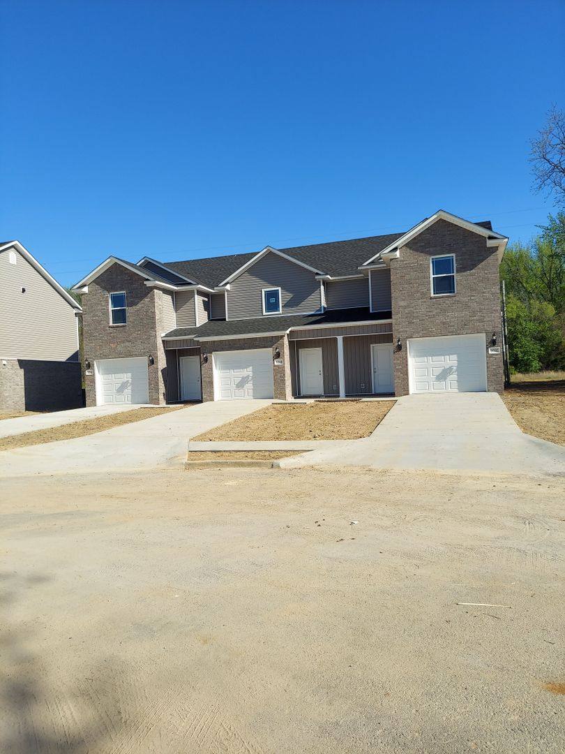 Townhouse for rent at 2124 Ingalls Lane #SIDE A, Alma, AR 72921