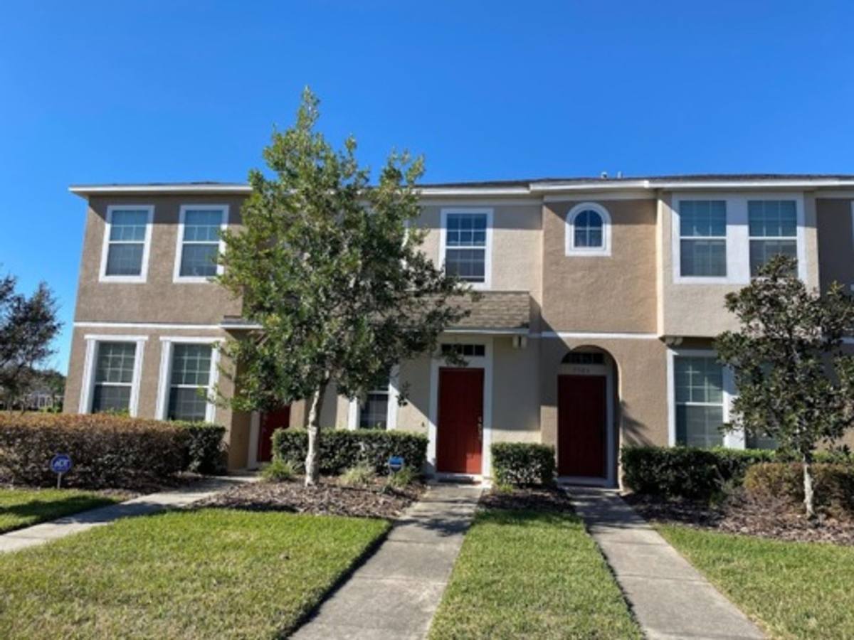 Townhouse for rent at 6967 Towering Spruce Dr, Riverview, FL 33578