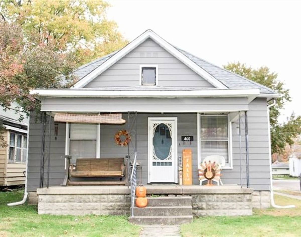House for rent at 460 S 19th St, Terre Haute, IN 47803