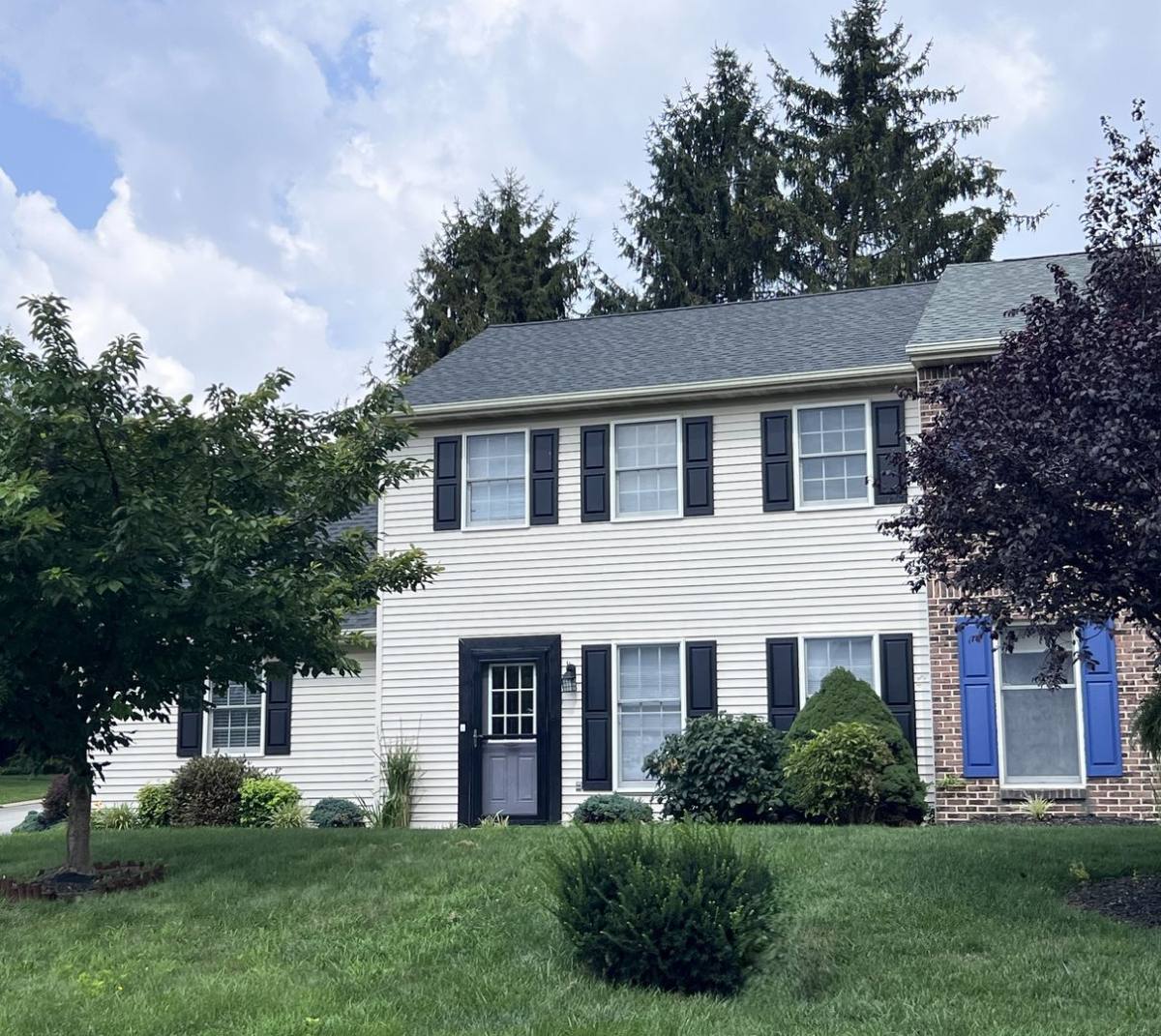 House for rent at 203 Johnathan Way, Red Lion, PA 17356