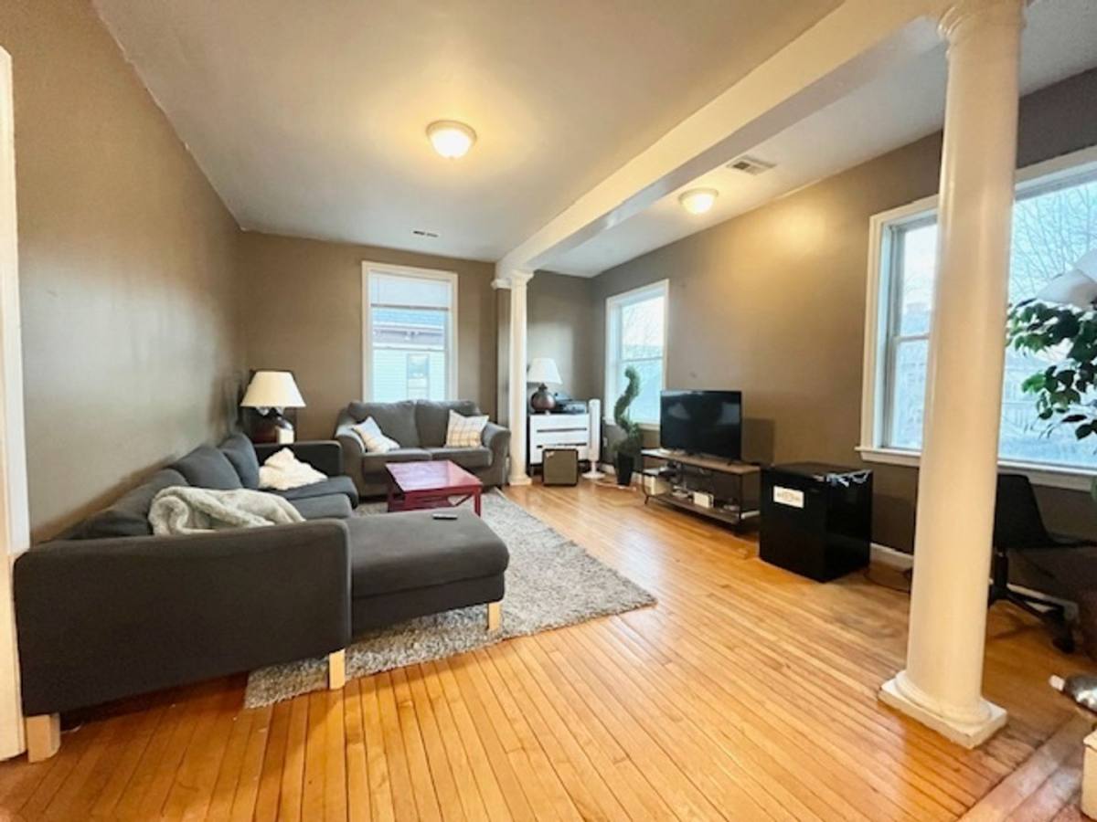 Apartment for rent at 11 Farrington Ave #3, Allston, MA 02134
