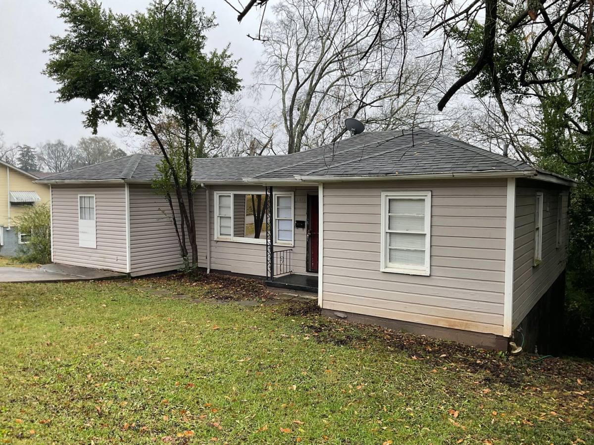 House for rent at 2037 26th St W, Birmingham, AL 35218