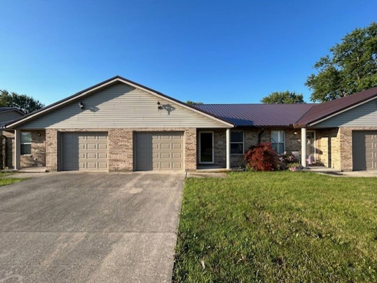 Apartment for rent at 1301 Fairfax Ave, Piqua, OH 45356