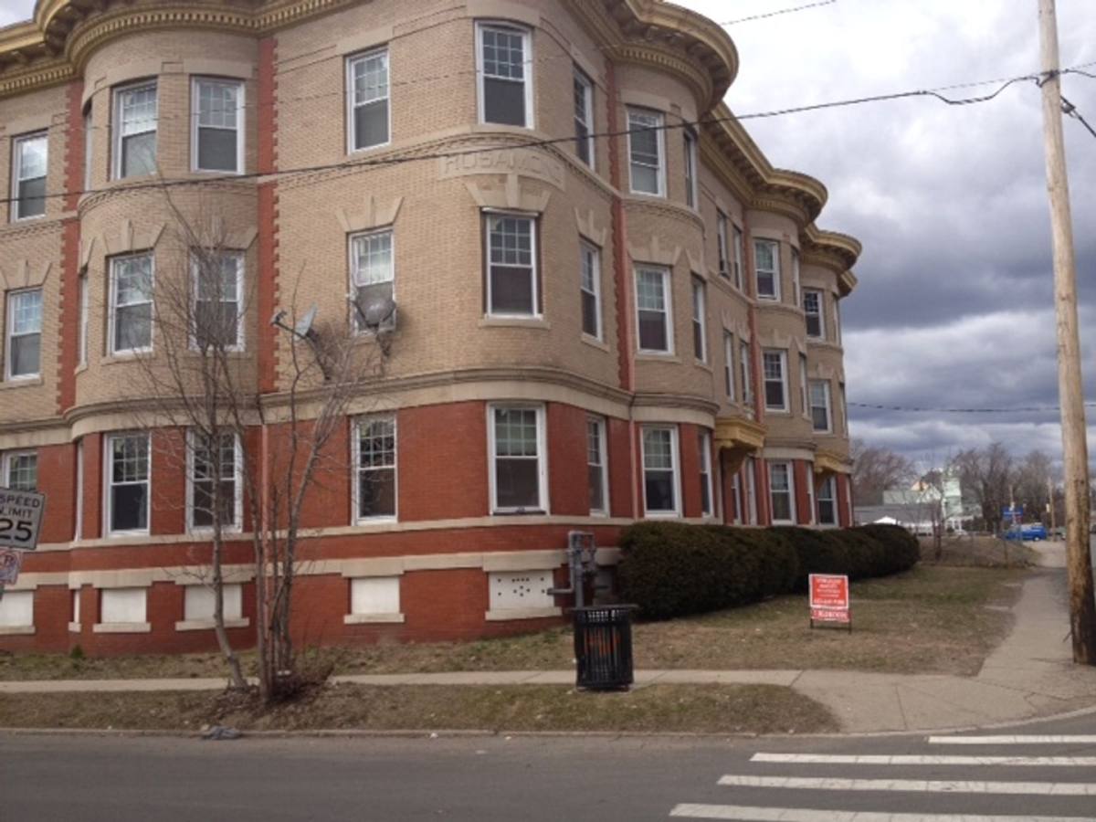 Apartment for rent at 1-3 Beacon Ave, Holyoke, MA 01040