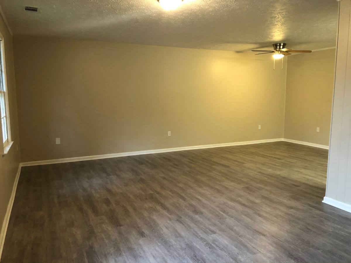 Apartment for rent at 515 Chateau Dr, Rome, GA 30161