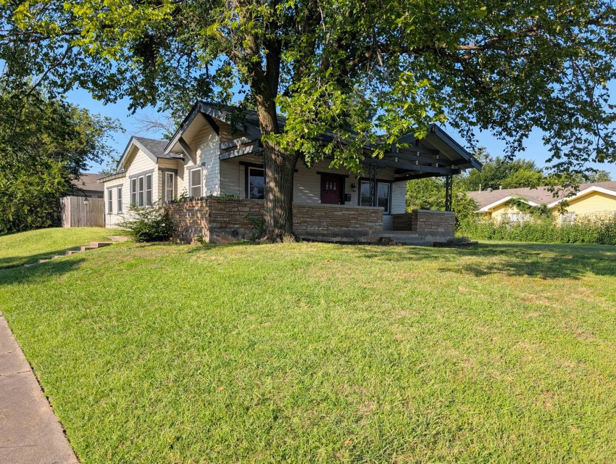 House for rent at 1200 NW 33rd St, Oklahoma City, OK 73118