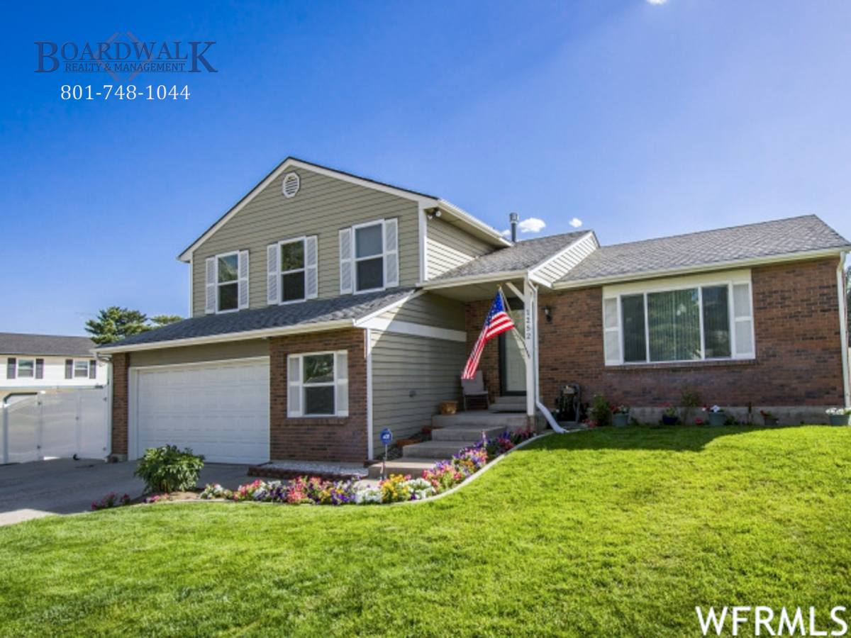House for rent at 1252 E Cedar Ridge Rd, Sandy, UT 84094