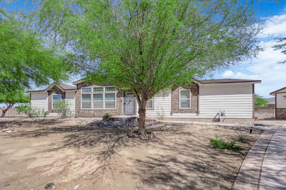 House for rent at 6425 W Quail Ave, Las Vegas, NV 89118
