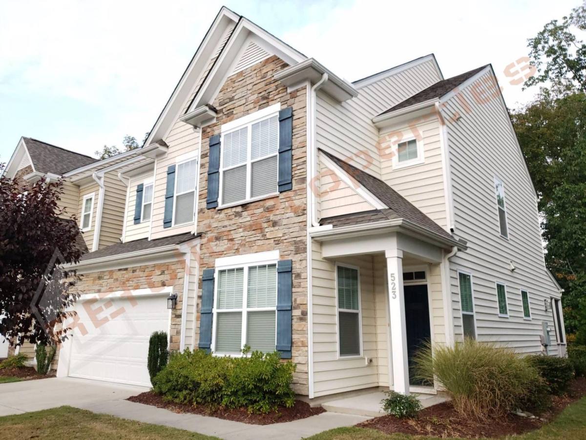 Townhouse for rent at 523 Finnbar Dr, Cary, NC 27519