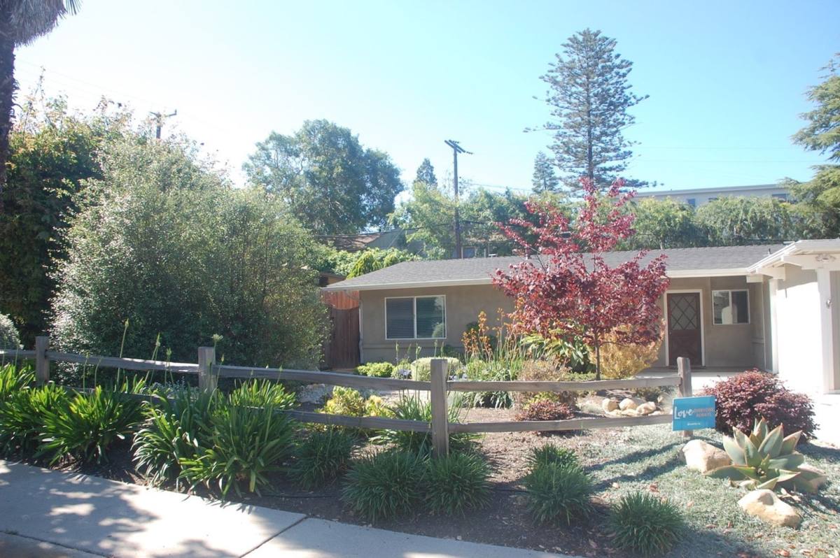 Apartment for rent at 3909 Maricopa Dr, Santa Barbara, CA 93110