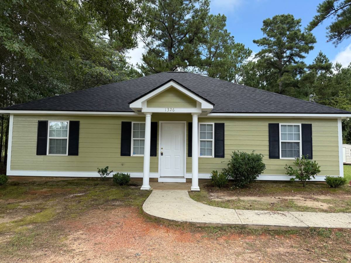 House for rent at 1326 Georgia Ave SE, Dawson, GA 39842