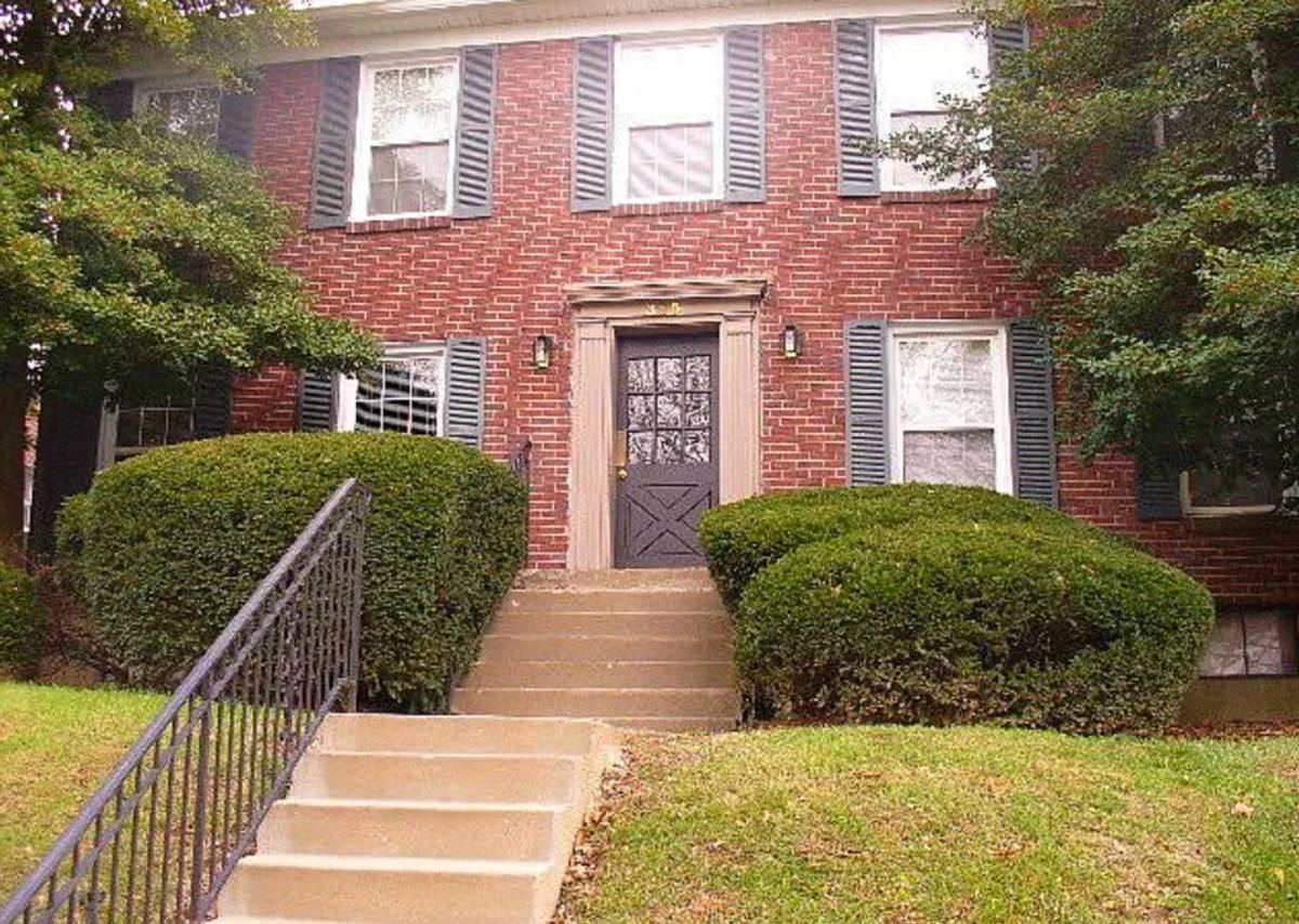 Apartment for rent at 385 Galt Ave, Louisville, KY 40206