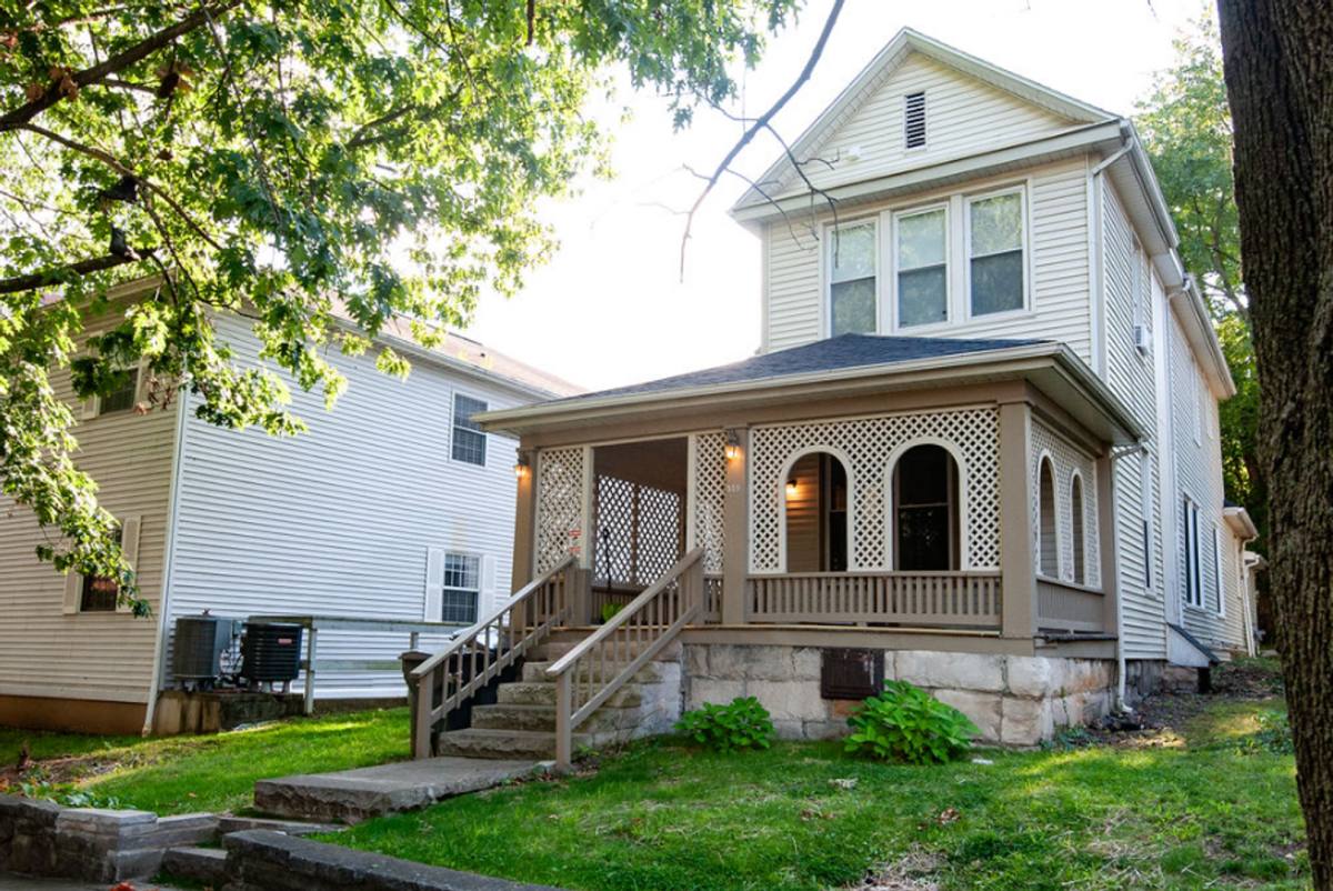 Apartment for rent at 319 N Lincoln, Bloomington, IN 47404