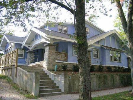 Apartment for rent at 411 N Washington St, Bloomington, IN 47408