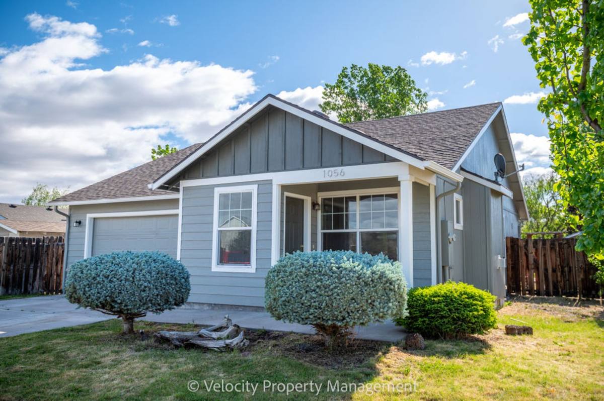 House for rent at 1056 SW 32nd Court, Redmond, OR 97756