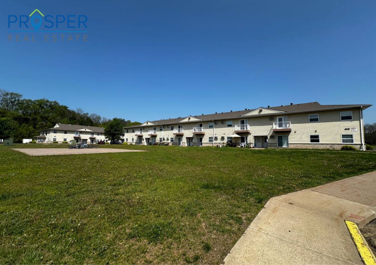 Apartment for rent at 400 Pumphouse Rd, Chippewa Falls, WI 54729