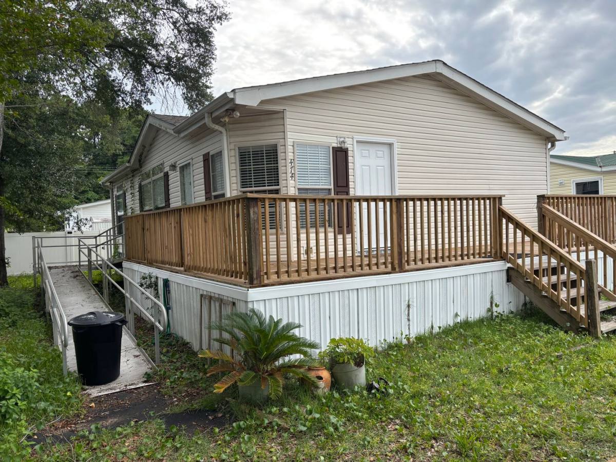 House for rent at 474 Oak Ave, Murrells Inlet, SC 29576