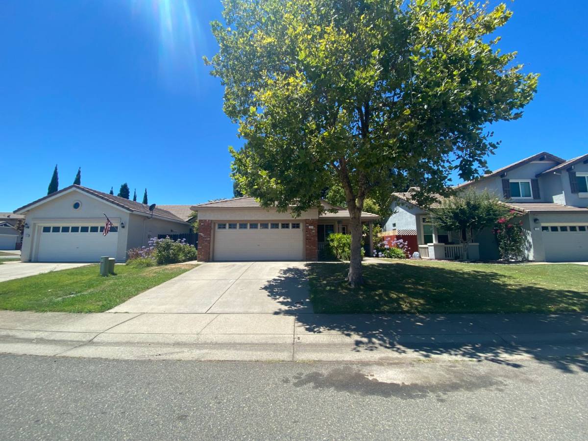 House for rent at 1117 Knopfler Circle, Folsom, CA 95630