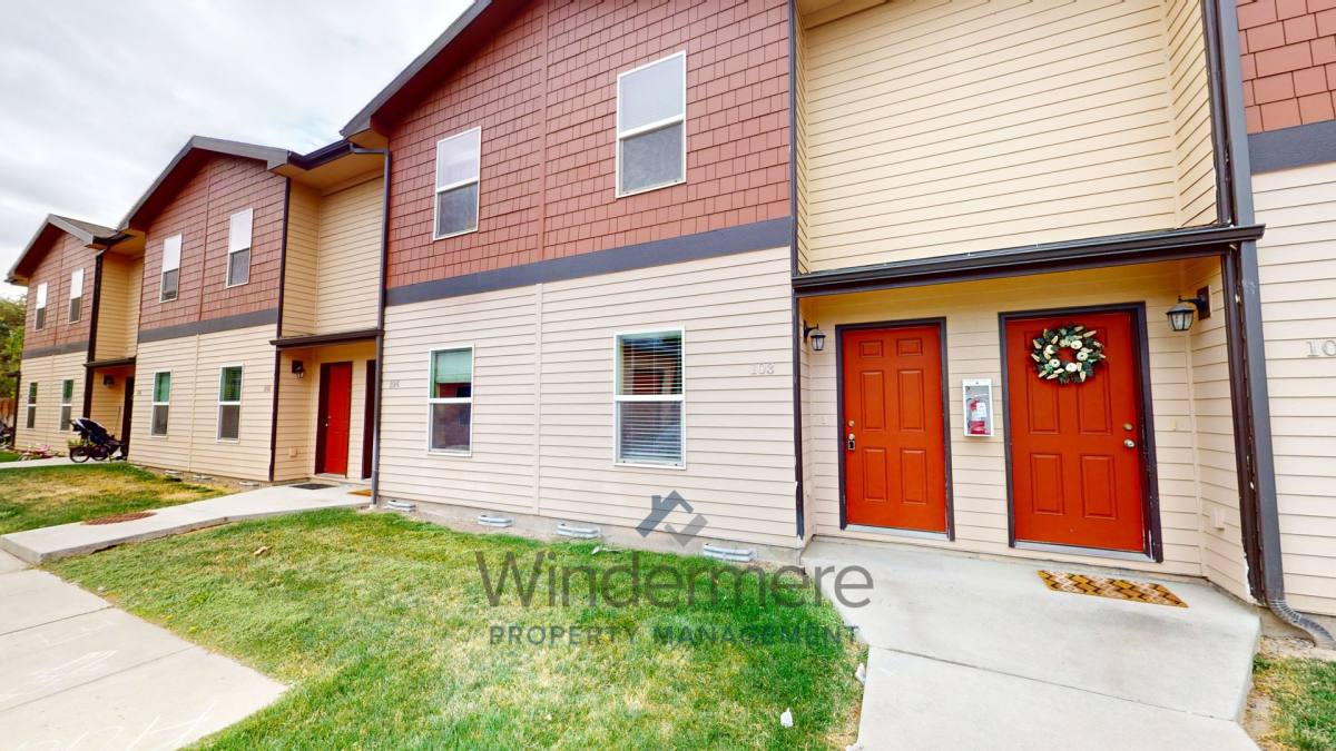 Apartment for rent at 55 SW Silverstar Lane, College Place, WA 99324