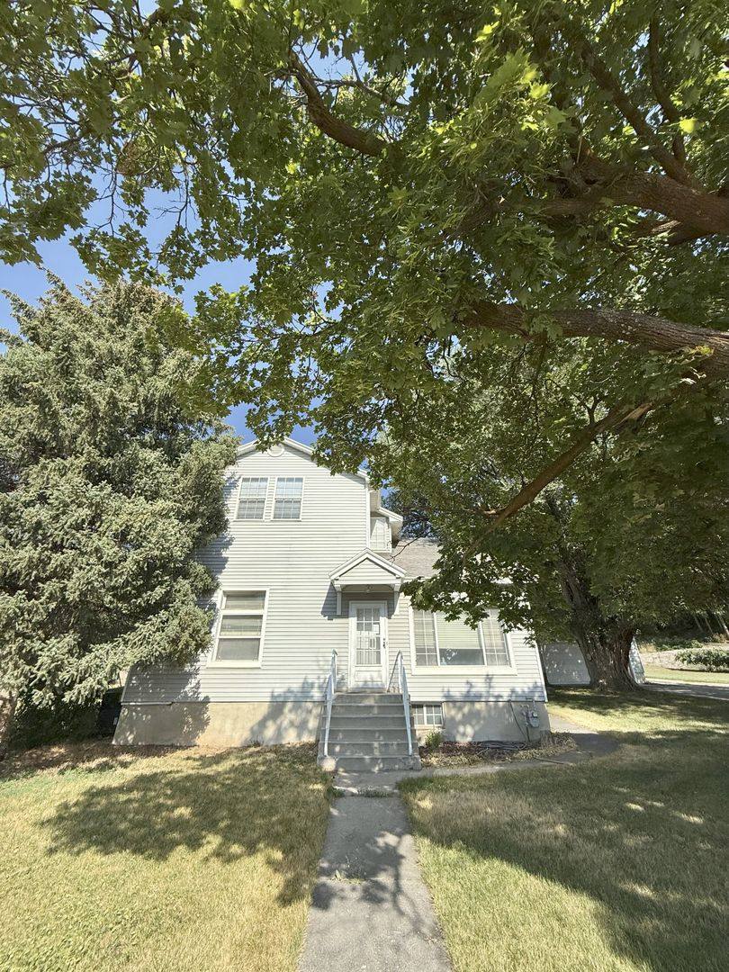 House for rent at 1890 Fruitland Dr, Ogden, UT 84414