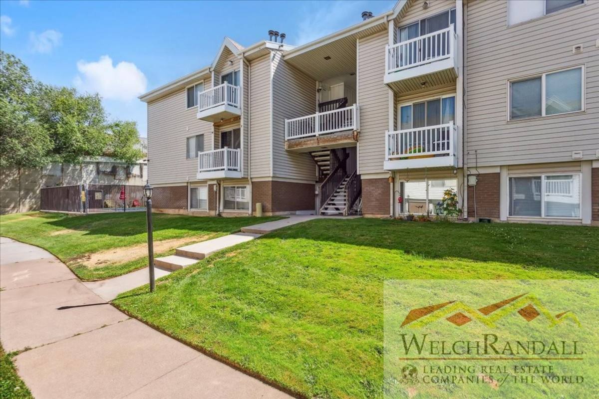 Condo for rent at 2629 W 5625 S, Roy, UT 84067