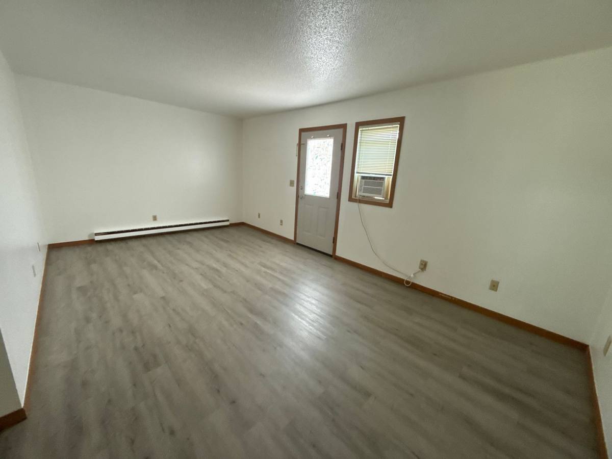 Townhouse for rent at 3126 18th Ave W, Williston, ND 58801