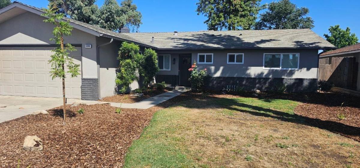 Apartment for rent at 1246 Adler Dr, Clovis, CA 93612