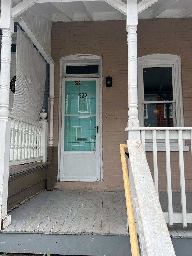 House for rent at 529 Howard Ave, Lancaster, PA 17602