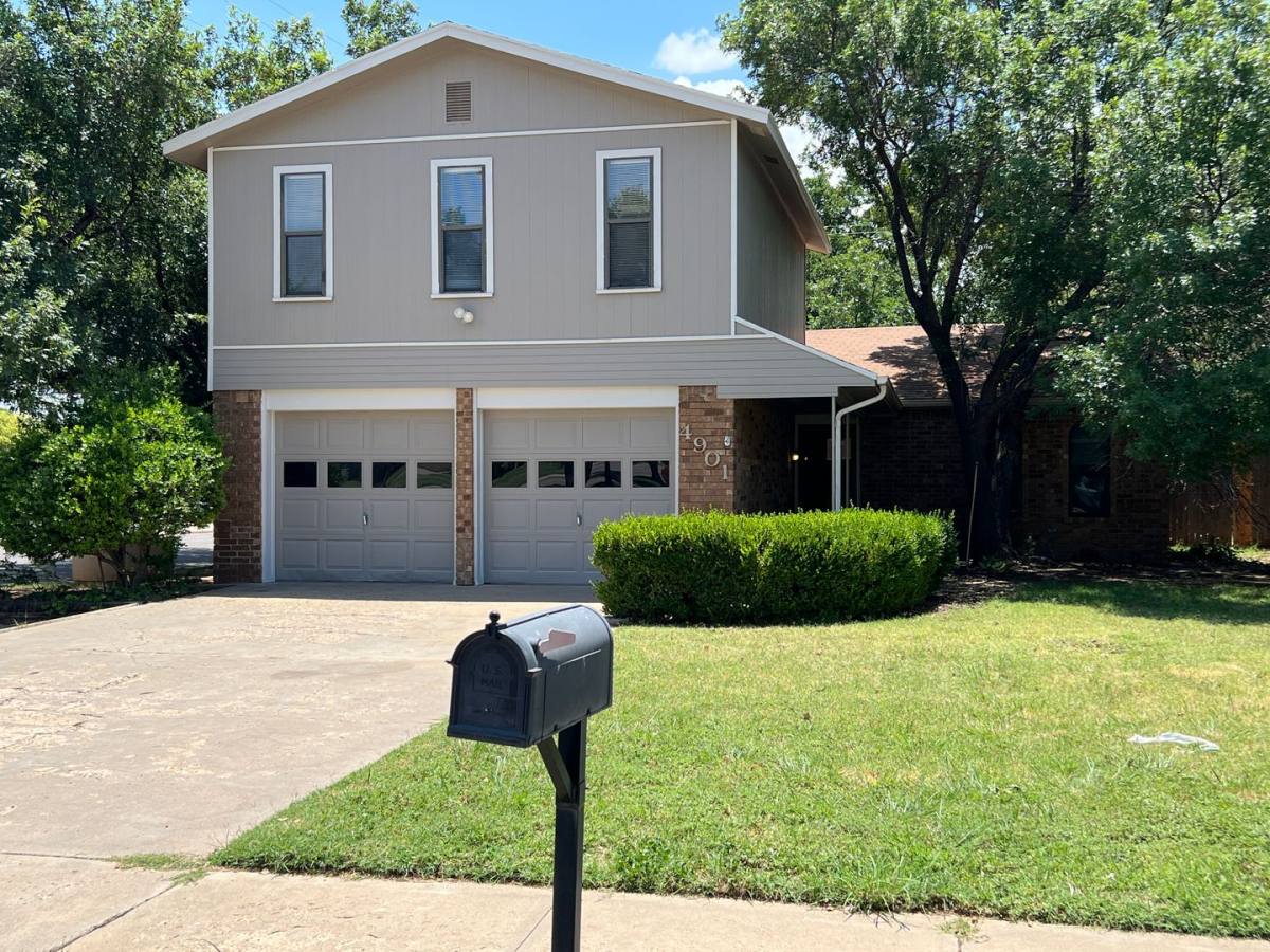 House for rent at 4901 57th St, Lubbock, TX 79414