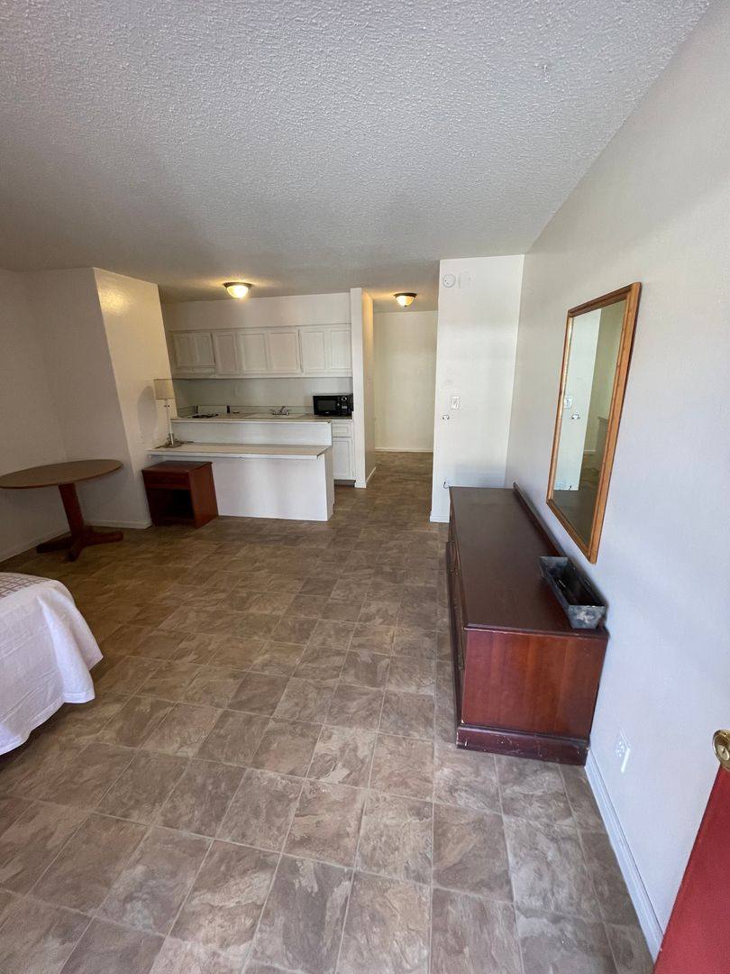 House for rent at 3965 S Las Vegas Blvd, Las Vegas, NV 89119