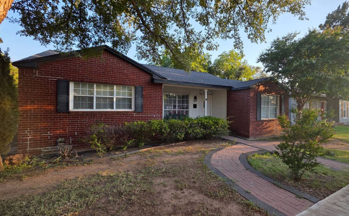 House for rent at 2701 28th St, Lubbock, TX 79410