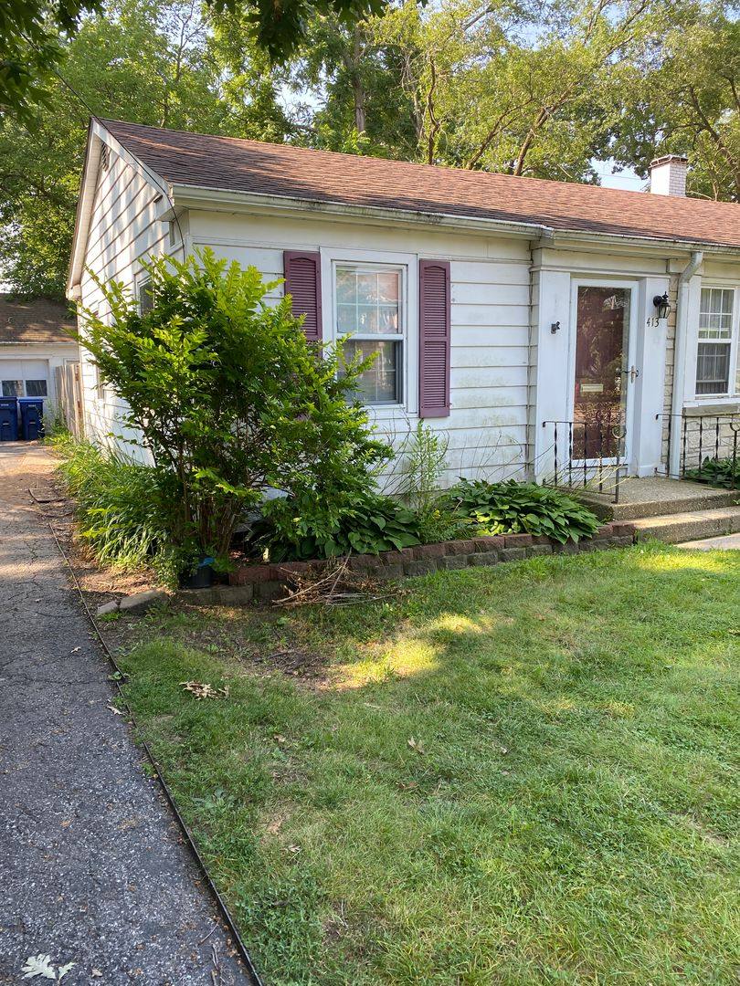 Apartment for rent at 413 415 Greenwood, Waukegan, IL 60087