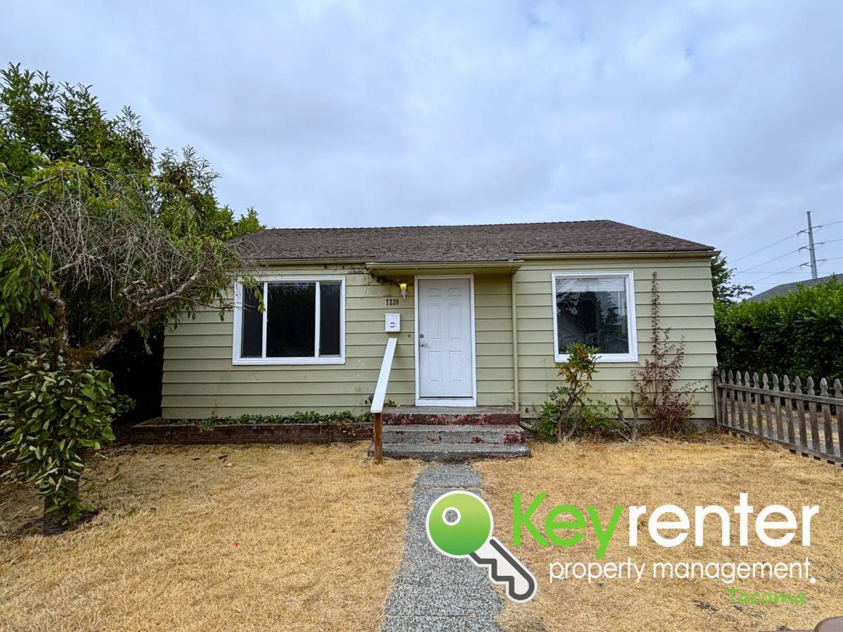 House for rent at 7220 S Warner St, Tacoma, WA 98409