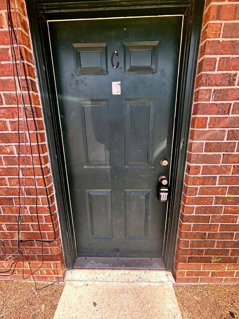 Apartment for rent at 106 Country Lane, Lafayette, LA 70508