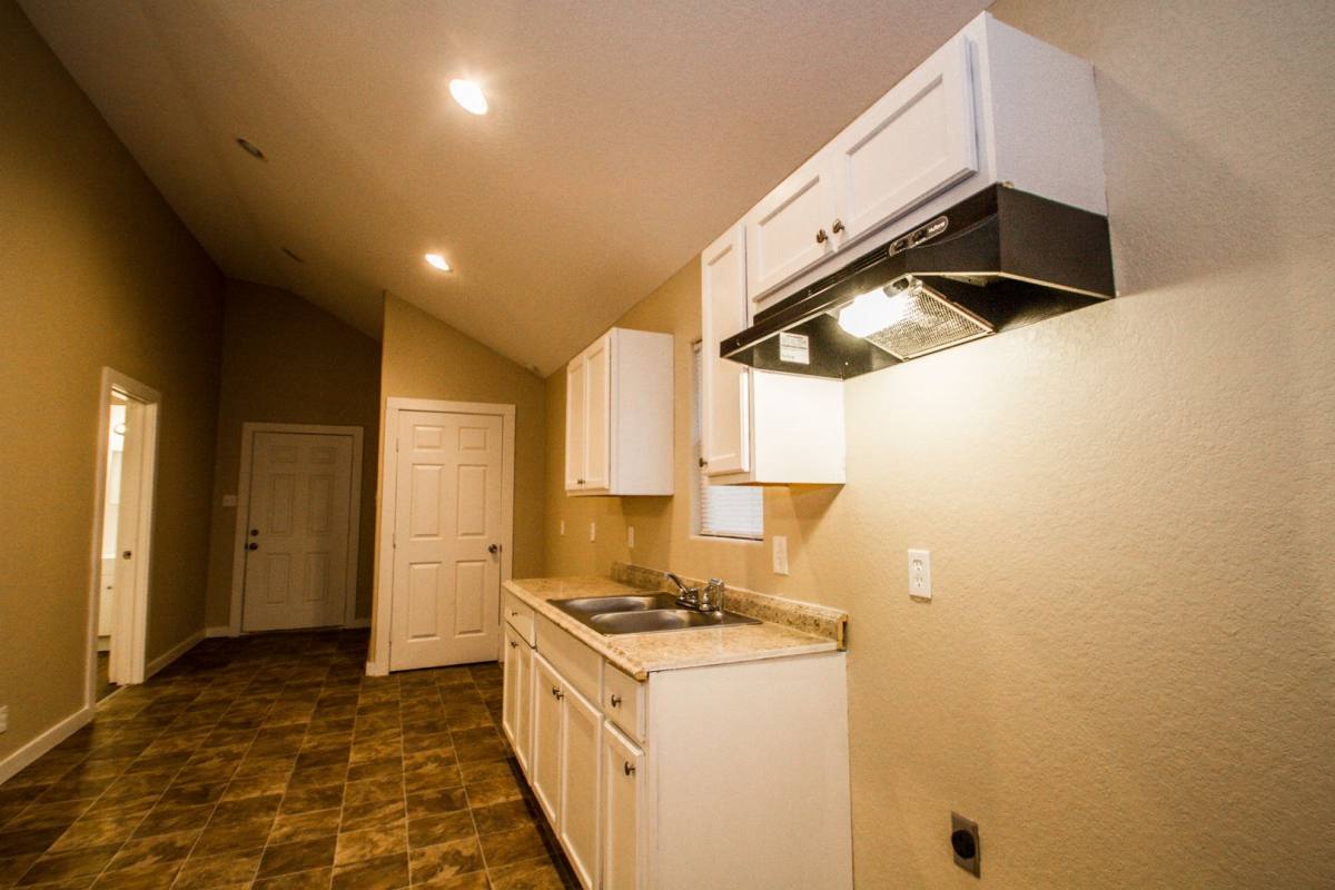 Apartment for rent at 526 Cooper, San Antonio, TX 78202