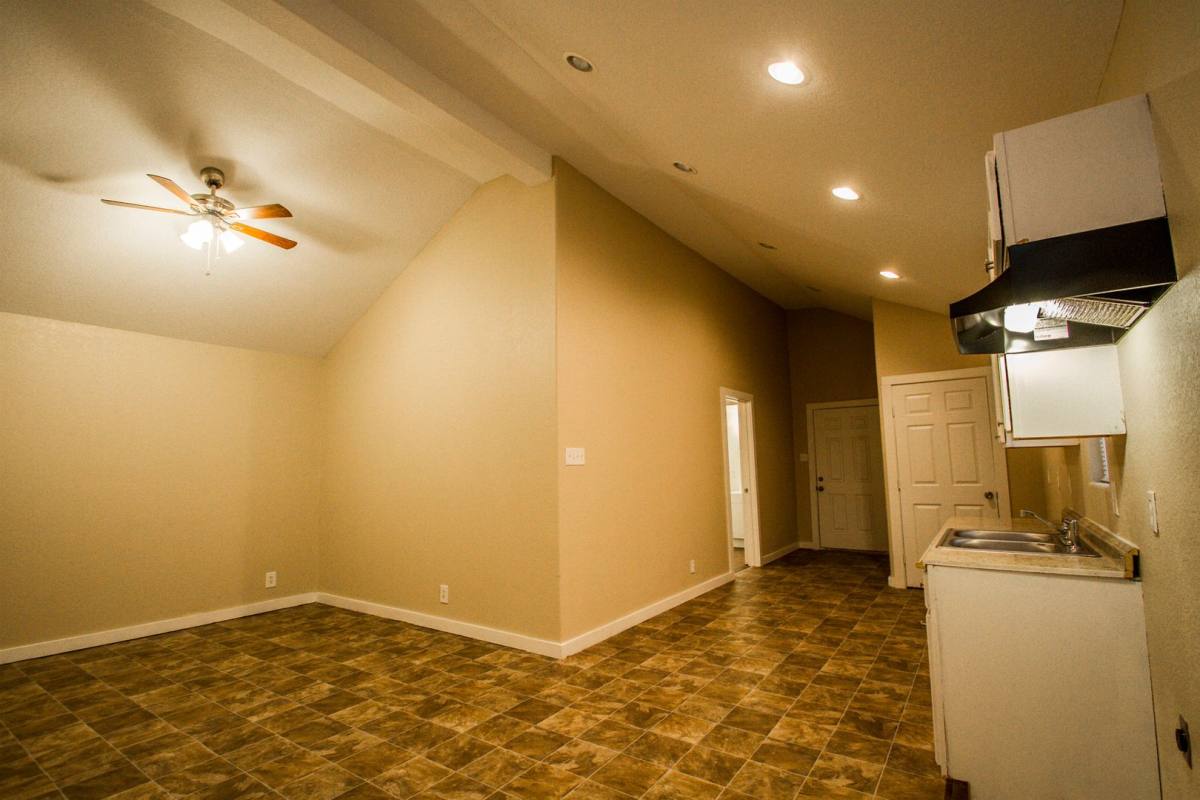 Apartment for rent at 526 Cooper, San Antonio, TX 78202