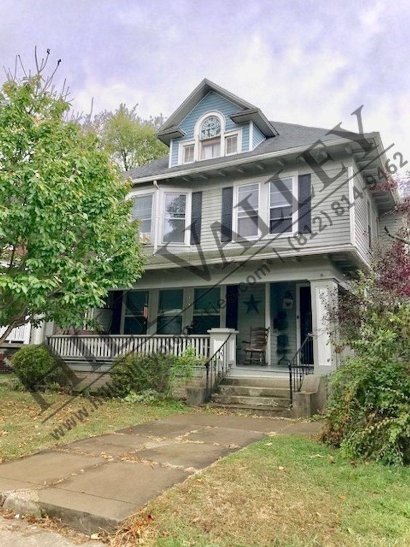 Apartment for rent at 1623 Ohio St, Terre Haute, IN 47807
