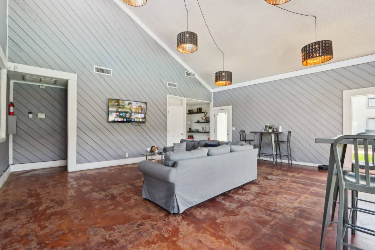 4802 N 15th Ave, Phoenix, AZ 85015 - Apartment For Rent - Image 8