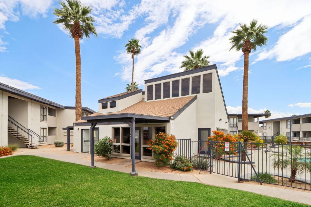 4802 N 15th Ave, Phoenix, AZ 85015 - Apartment For Rent - Image 5